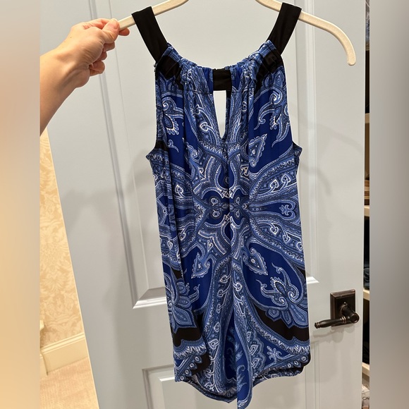 SOLD - Variety bundle of women’s tops all size small - Picture 9 of 12